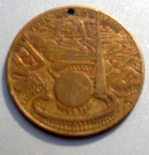New-York-World's-Fair-Token